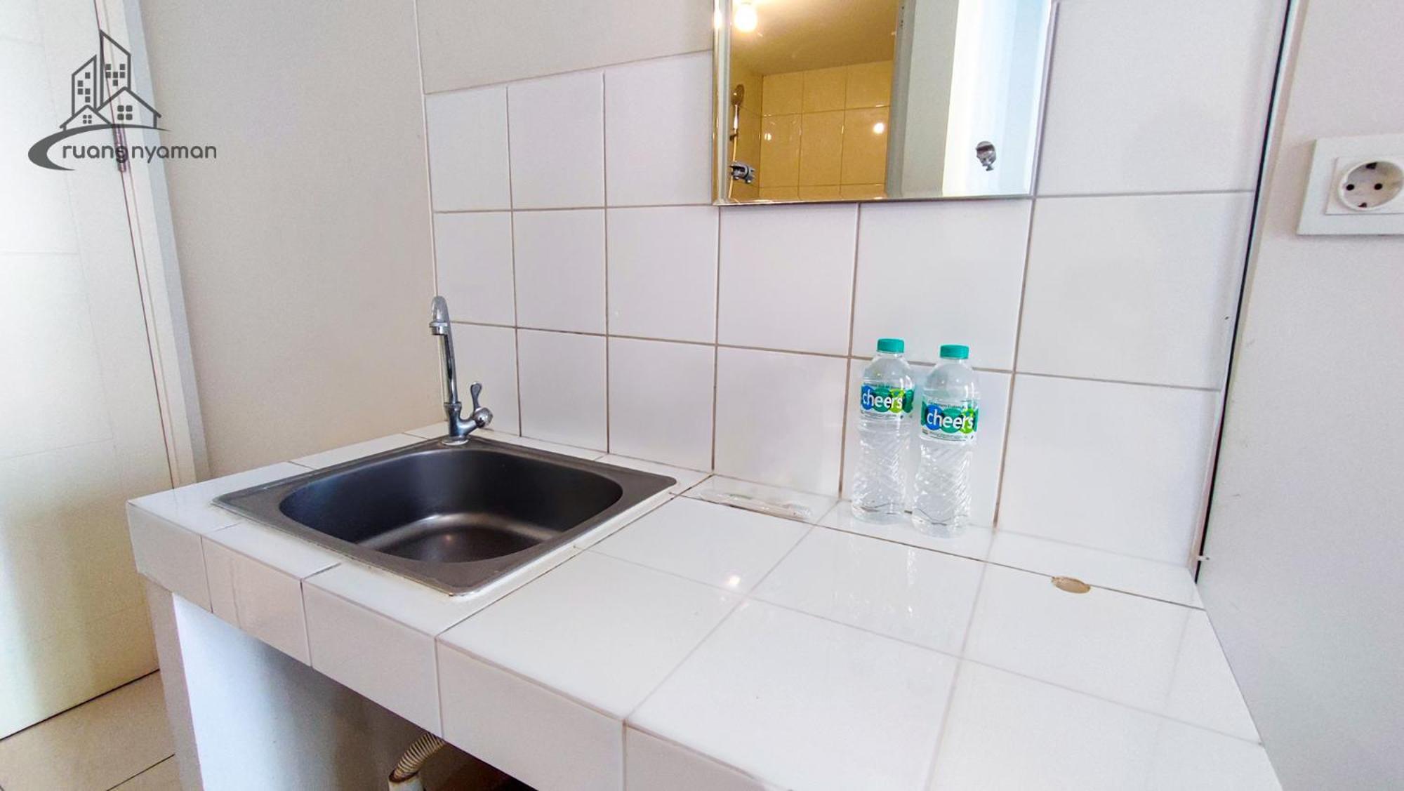 Springlake Summarecon Bekasi Apartement By Rna Esterno foto