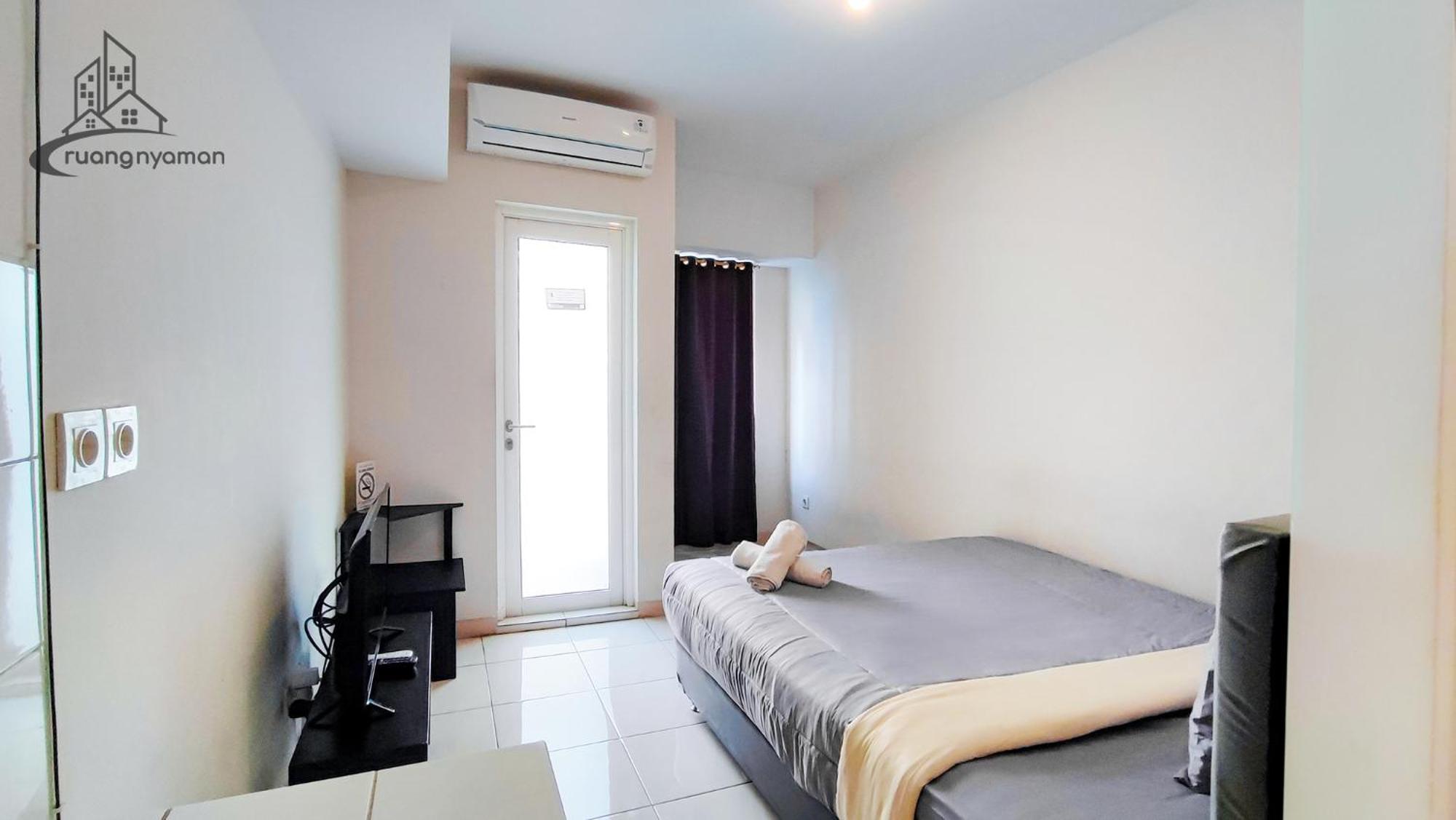 Springlake Summarecon Bekasi Apartement By Rna Esterno foto
